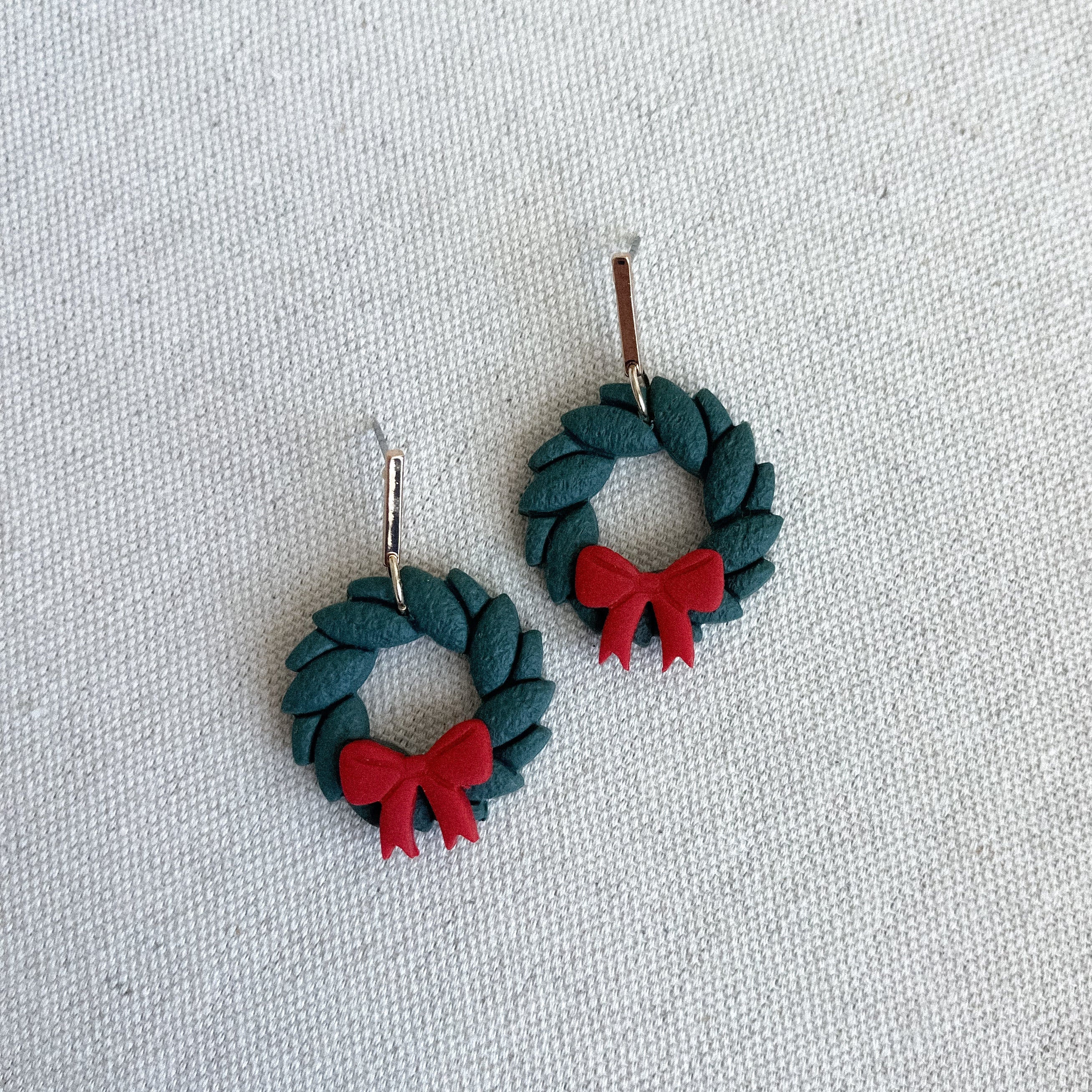 Classic Holiday Wreath Earrings